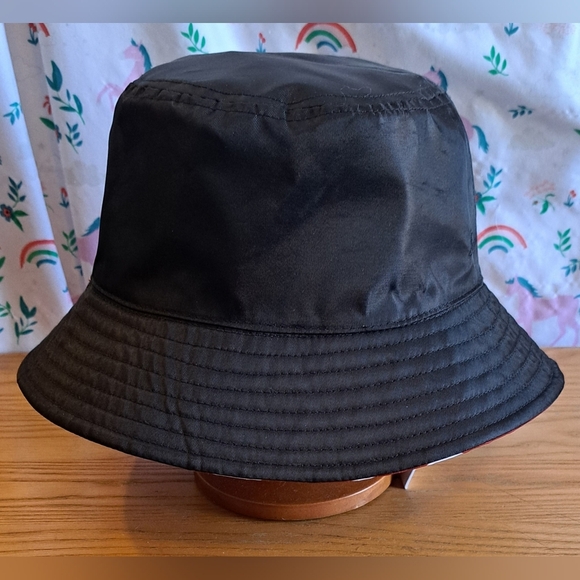 NWT Lug Reversible Red Polka Dot & Black Summer Beach Canopy Bucket Hat Cap - Picture 2 of 5